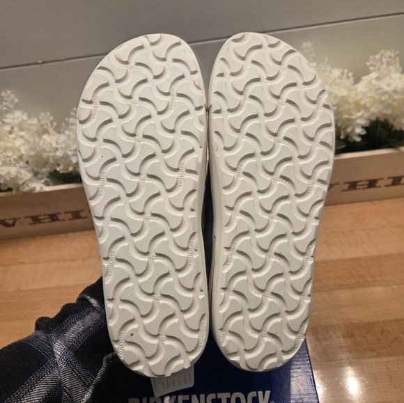 Birkenstock Oswego Leather Slip-On Sneakers Gray Womens Size 37 NIB - Picture 7 of 8